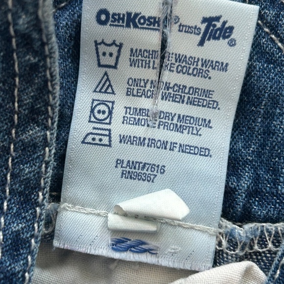 Vintage Oshkosh jean overalls - Picture 7 of 9